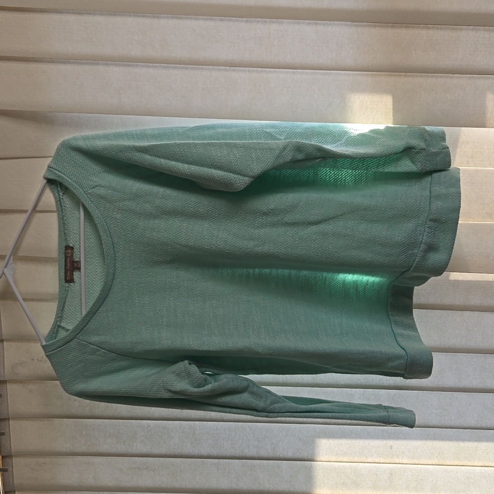 Long sleeve sweater